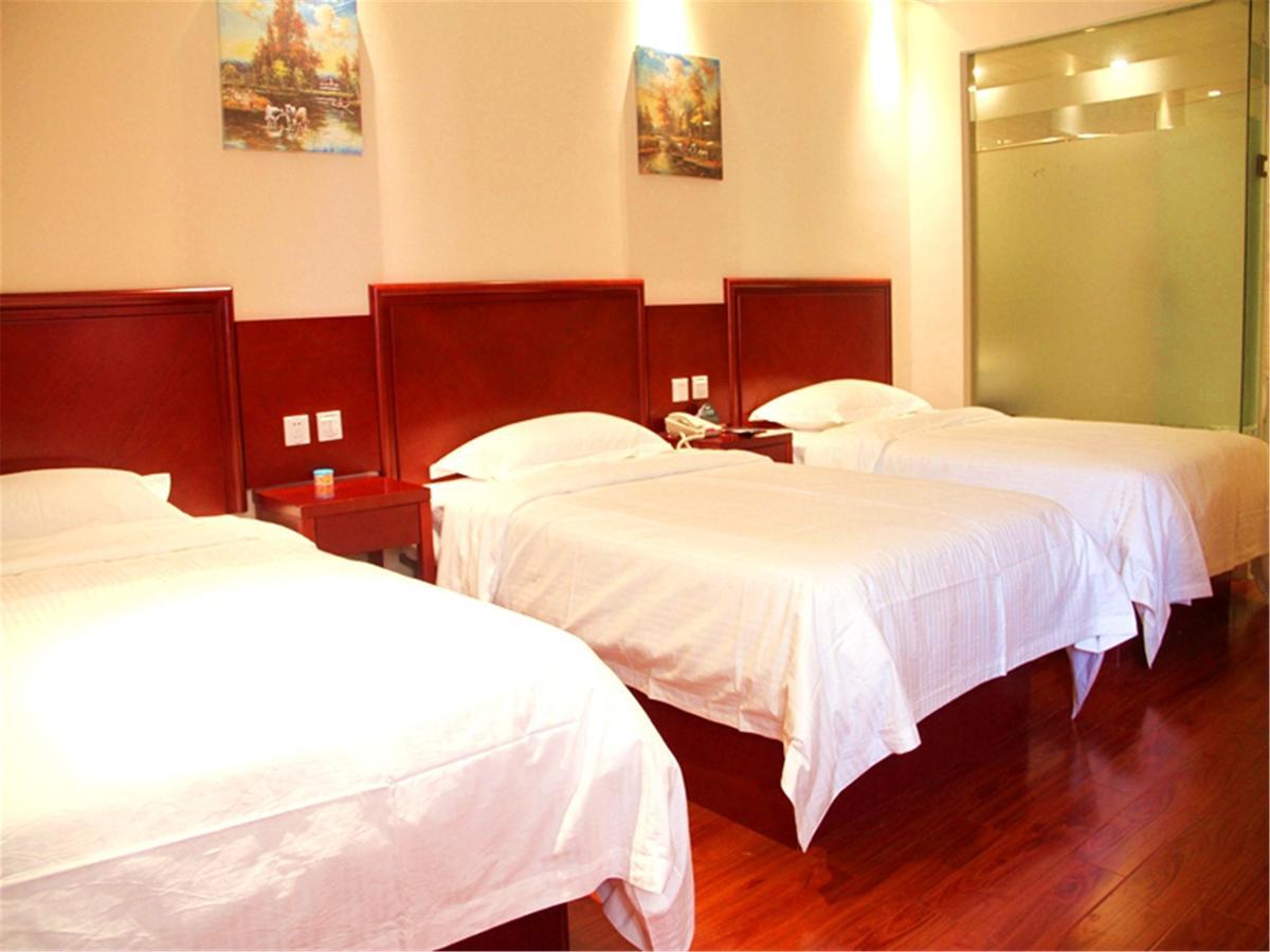 Greentree Inn Jiangsu Zhenjiang Dingmao Industrial Park Wode Square Express Hotel Exterior photo